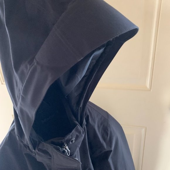 Marmot Metro Coat M/M
Pit to pit 21
Length shoulder to hem 38 - Picture 3 of 4